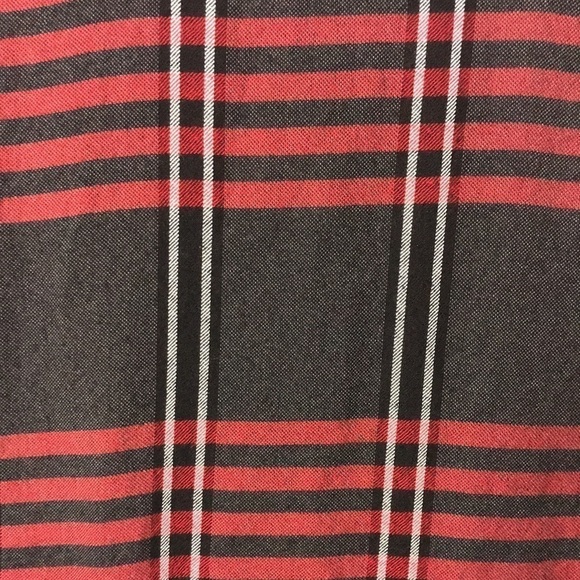 Dylan Women’s Tunic Top M Short Ruffle Sleeves Black Red Plaid Split Hem Boxy - Picture 5 of 10